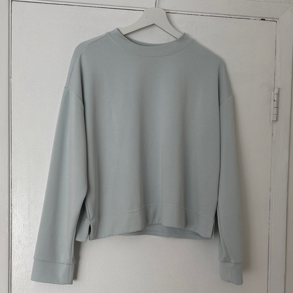 Athleta Seasoft Sweatshirt